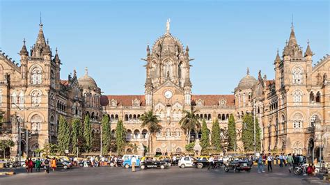  Chhatrapati Shivaji Maharaj Terminus: Zabytkowa Perła Indii z Niezwykłą Historią!